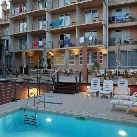 Hotel Tamaris Novi Vinodolski Ngoại thất bức ảnh