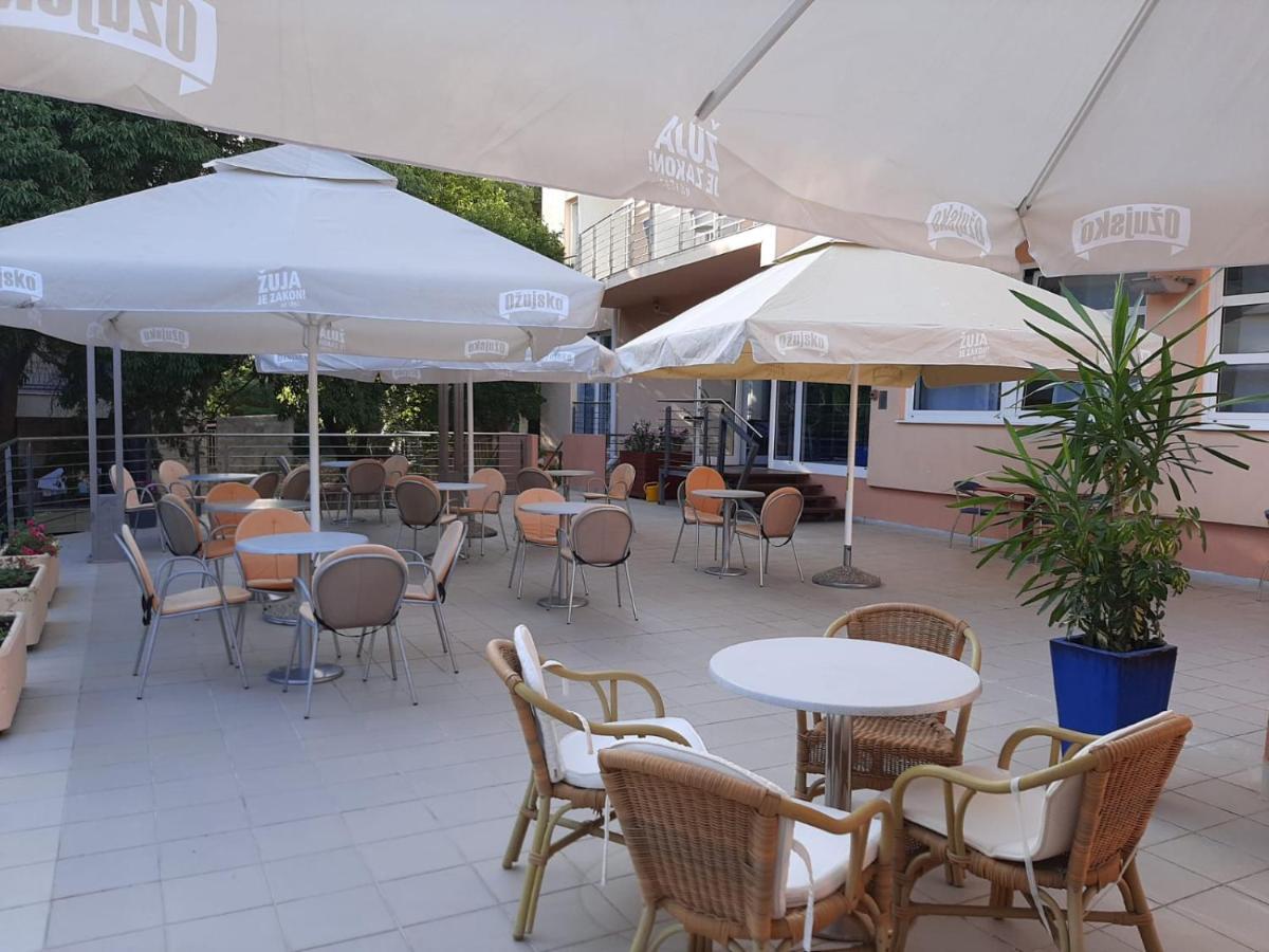 Hotel Tamaris Novi Vinodolski Ngoại thất bức ảnh